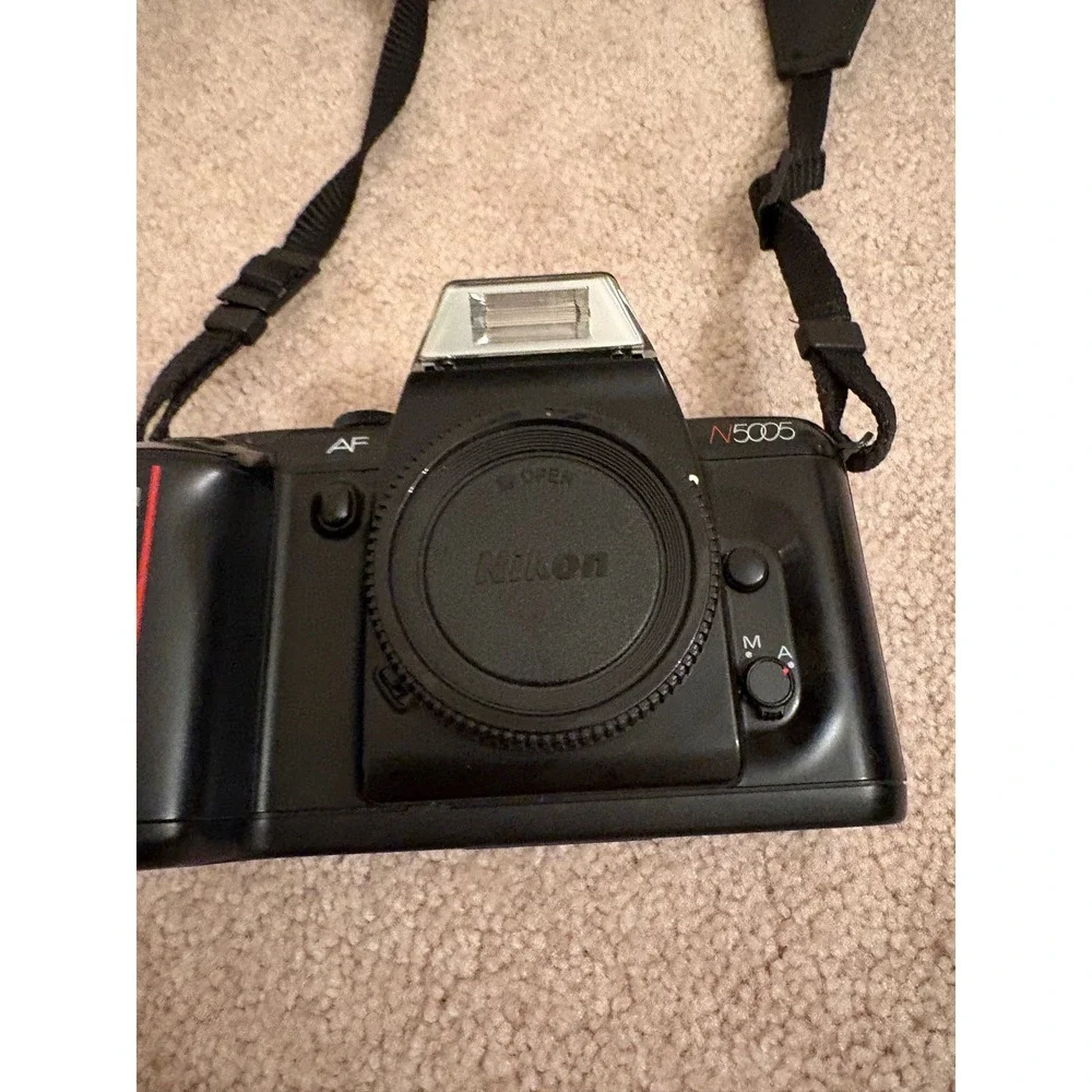 Nikon N5005 35mm SLR Film Camera Black Vintage with Strap Untested